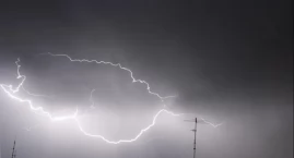 Burze nadciągają nad Polskę. IMGW wydał alerty dla k&hellip;