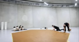 360 kg masła orzechowego na podłodze. Witamy w świec&hellip;