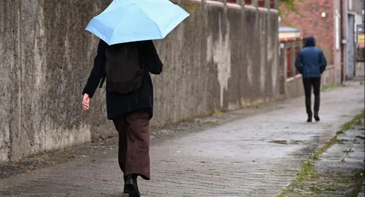 Zachodni wiatr przyniesie chmury i deszcz. Na północy możliwe burze