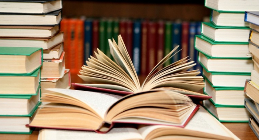 Wakacyjna randka z książką w Bibliotece