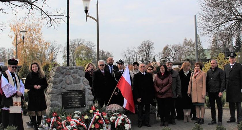 Uroczystości Święta Niepodległości w Kampinosie 