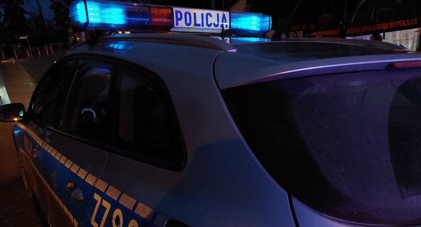 Akcja policji ze Starych Babic - zatrzymano pijanego kierowcę z mefedronem
