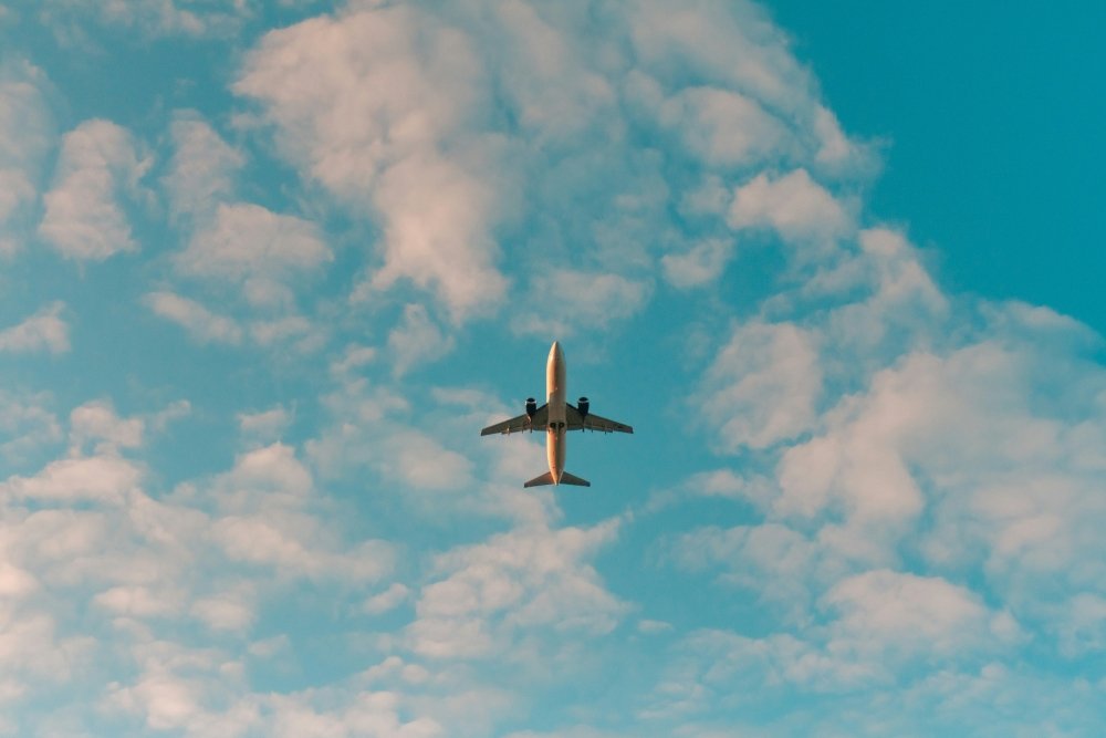 Radomskie lotnisko z turbulencjami – spada liczba pasażerów