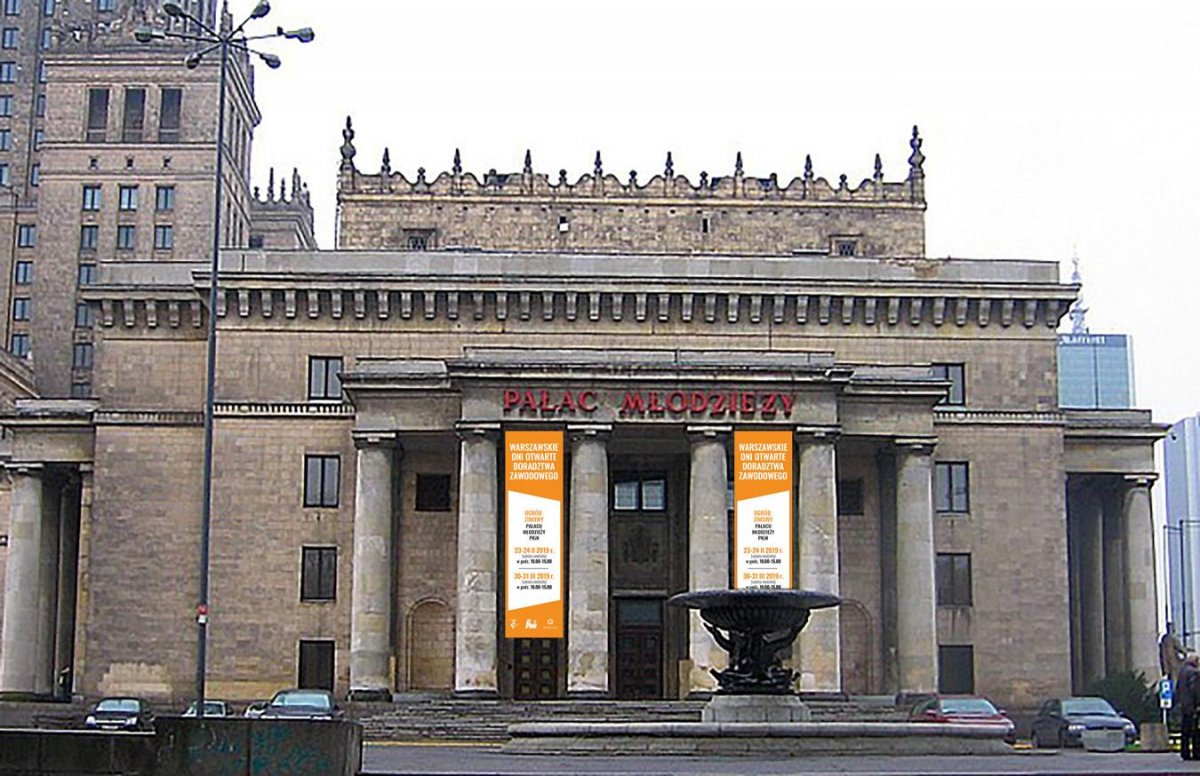 70 lat temu rozpoczął działalność Pałac Młodzieży w Warszawie
