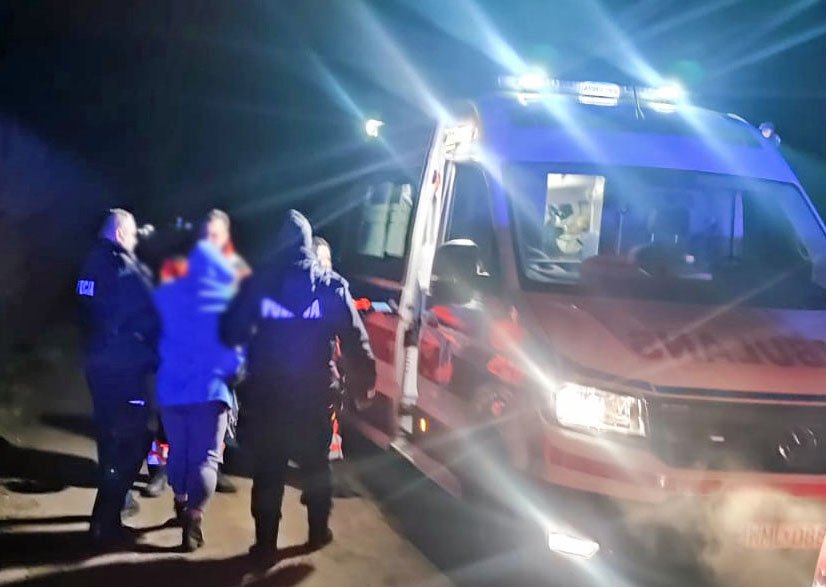 Liczyła się każda minuta. Policjanci z Ożarowa uratowali życie 36-latka
