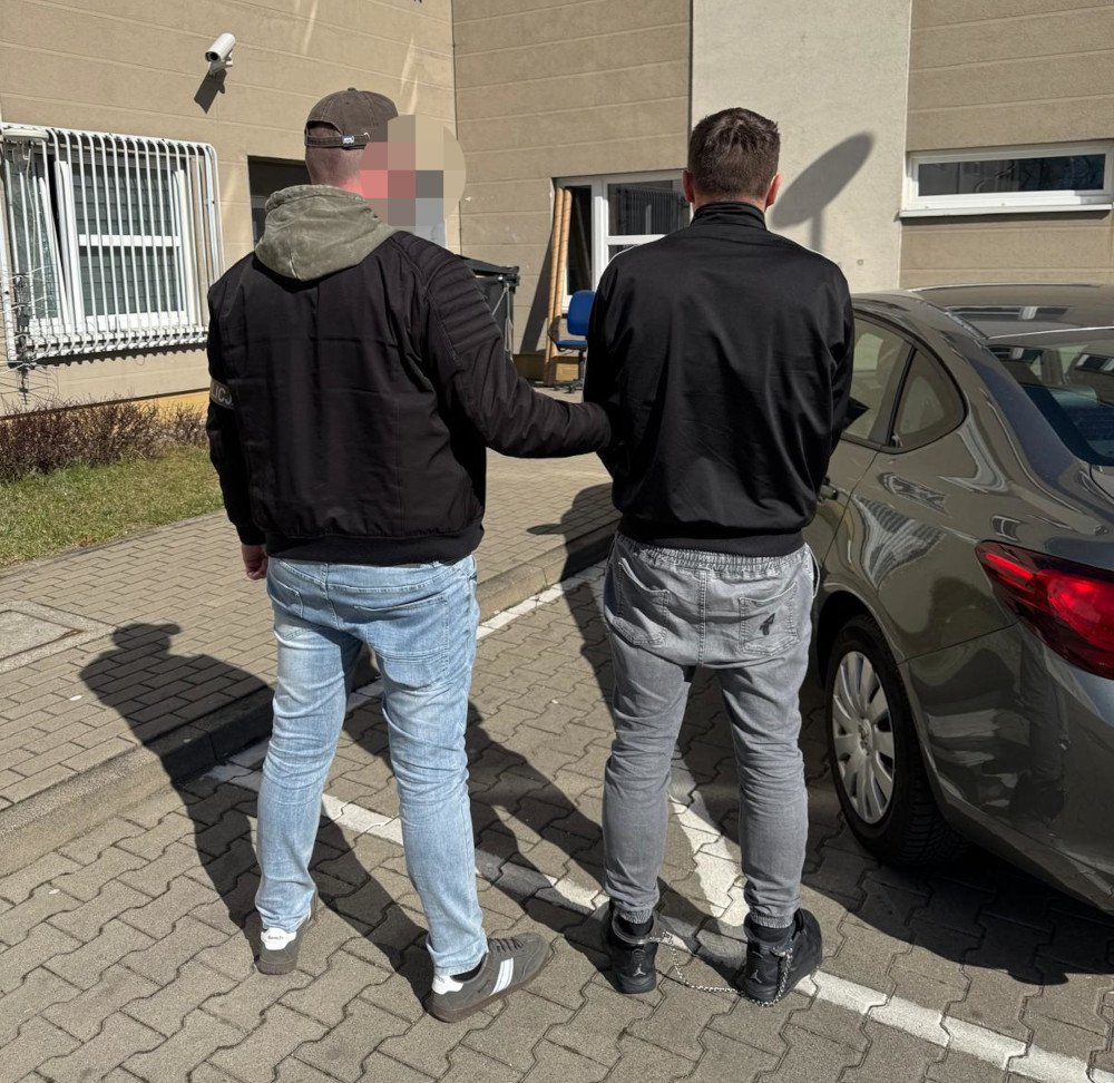 Udawał prokuratora i ukradł 20 tys. zł. Wpadł kilkaset kilometrów od miejsca oszustwa