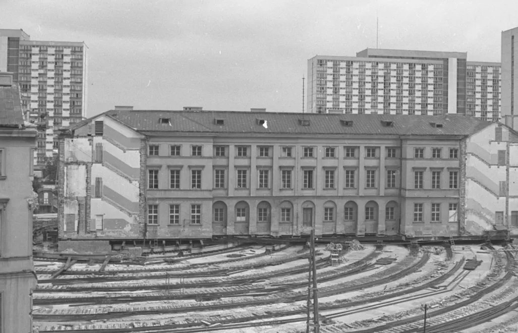 Operacja nie do powtórzenia – jak przesunięto pałac Lubomirskich