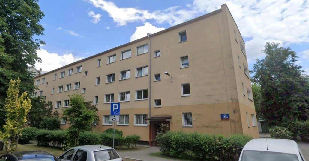 Pierwszy taki blok w Warszawie. Stoi już 65 lat. Ile jeszcze wytrzyma?
