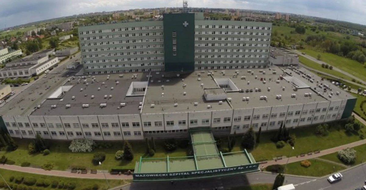 Rewolucyjny zabieg w Radomiu: Pacjent wraca do zdrowia po operacji udrożnienia aorty