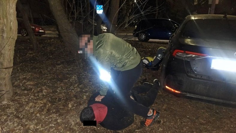 Rozbicie gruzińskiego gangu w Warszawie – specjalizowali się w jednym typie kradzieży