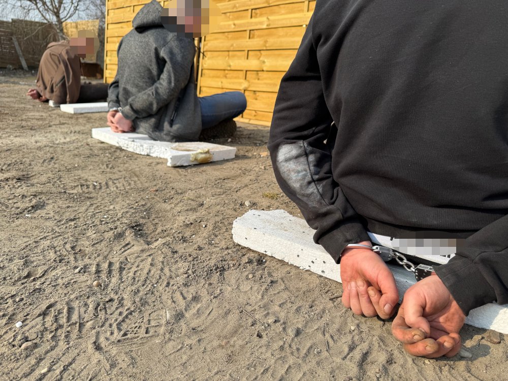 Stołeczni policjanci zlikwidowali linię produkcyjną klefedronu