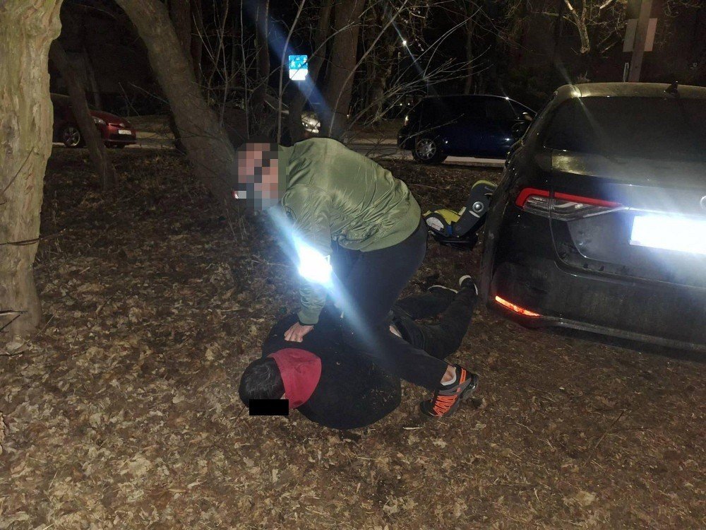 Gruziński gang złodziei samochodowych rozbity w Warszawie