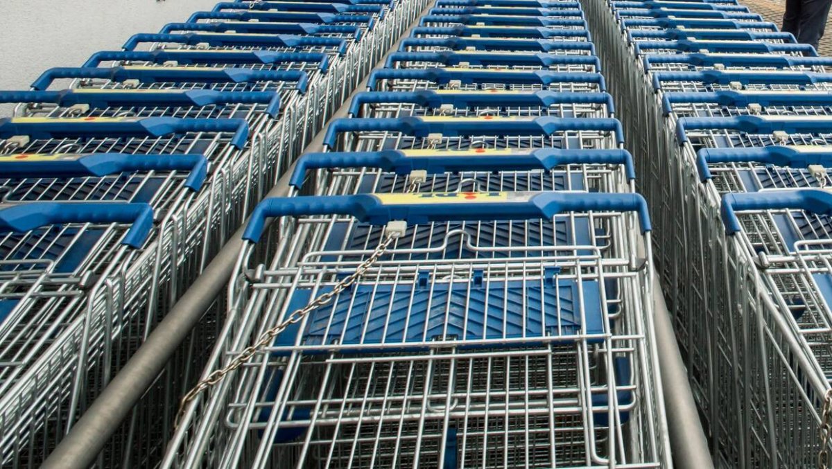 Nowe trendy zakupowe – konsumenci odchodzą od dyskontów