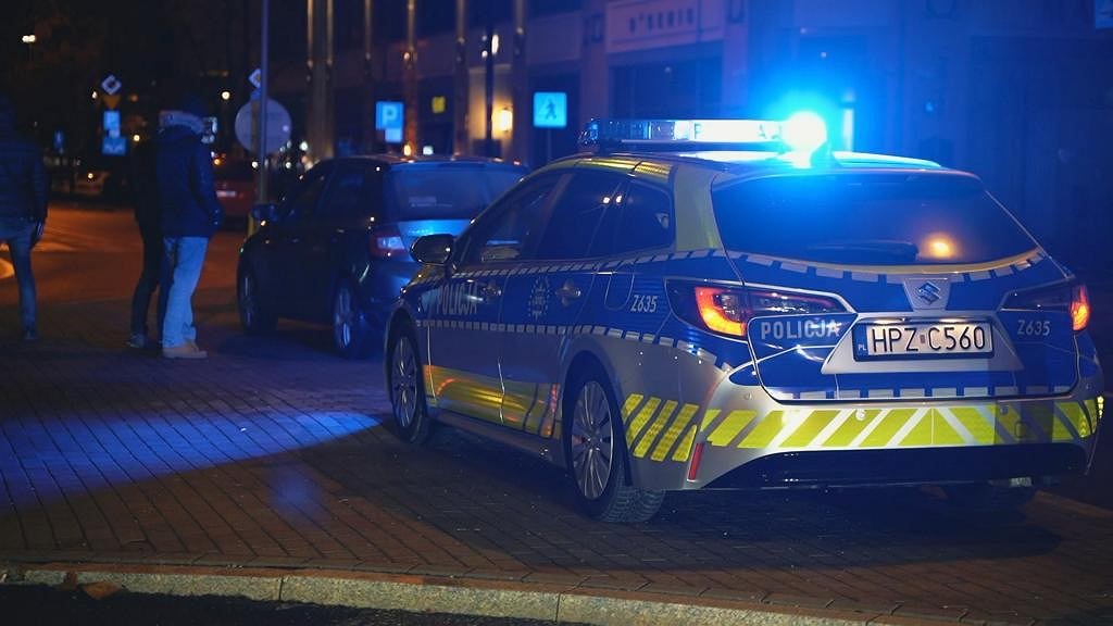 Tragiczna noc na Placu Konstytucji – nie żyje 31-letni Gruzin