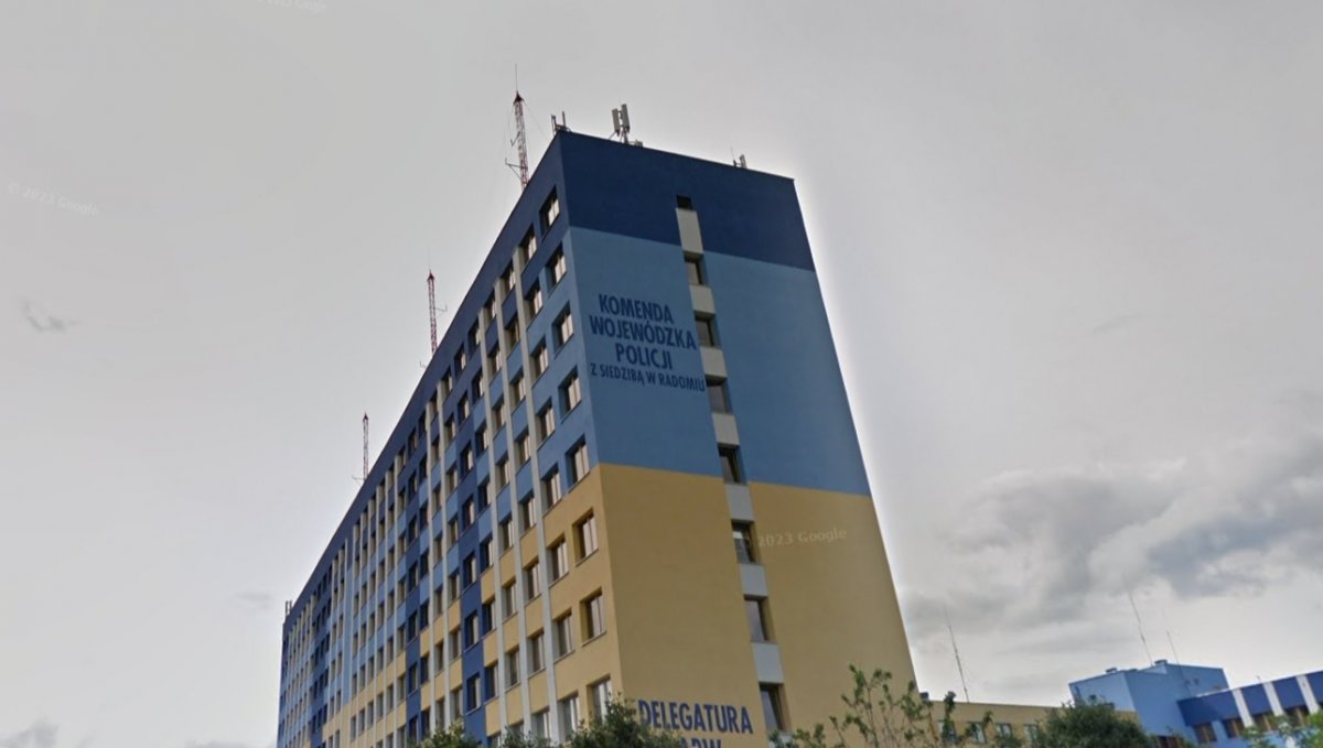 Radom: strzał z broni myśliwskiej w komendzie, sprawa trafiła do prokuratury