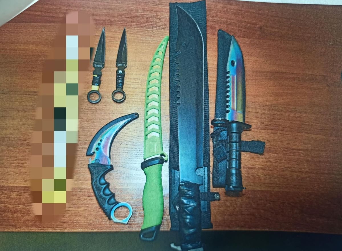 Mają 14 i 15 lat, a przy sobie noże, pałkę teleskopową oraz pistolet gazowy