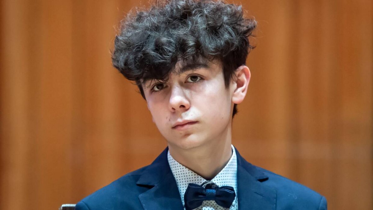  Mateusz Dubiel zwycięzcą 53. Konkursu Pianistycznego im. Fryderyka Chopina 