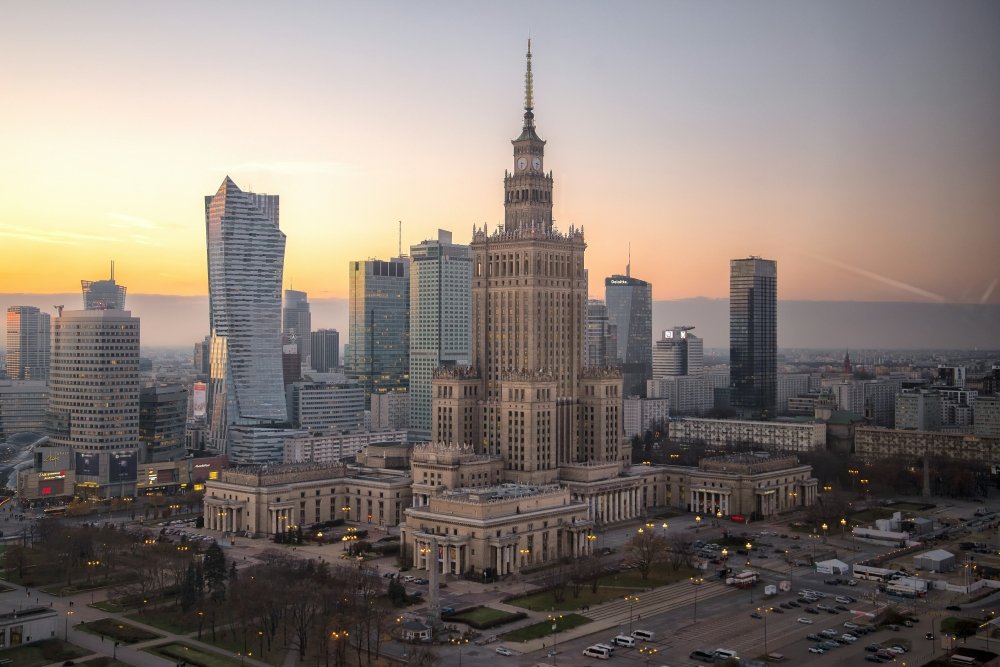 Lilium Tower – nowy wieżowiec w centrum Warszawy. Będzie miał 193 metry wysokości!