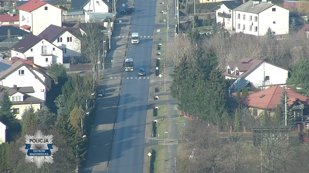 Dron zerkał na kierowców. Zatrważający efekt kontroli z powietrza