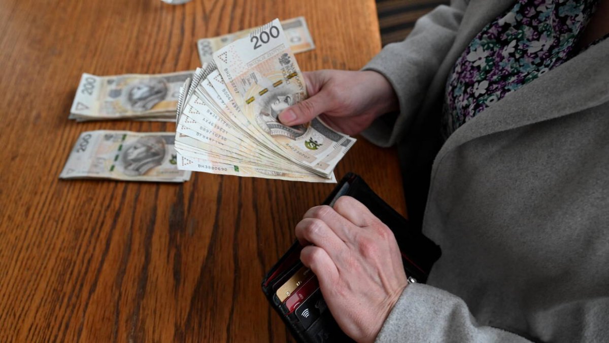 Miliony Polaków wpadną w biedę na emeryturze! Ujawniono tajny raport ZUS