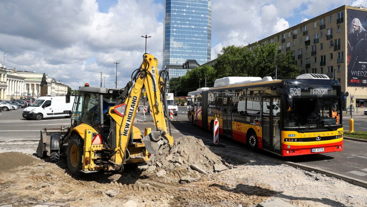 Rowerzyści zamiast kierowców? Marszałkowska w centrum konfliktu