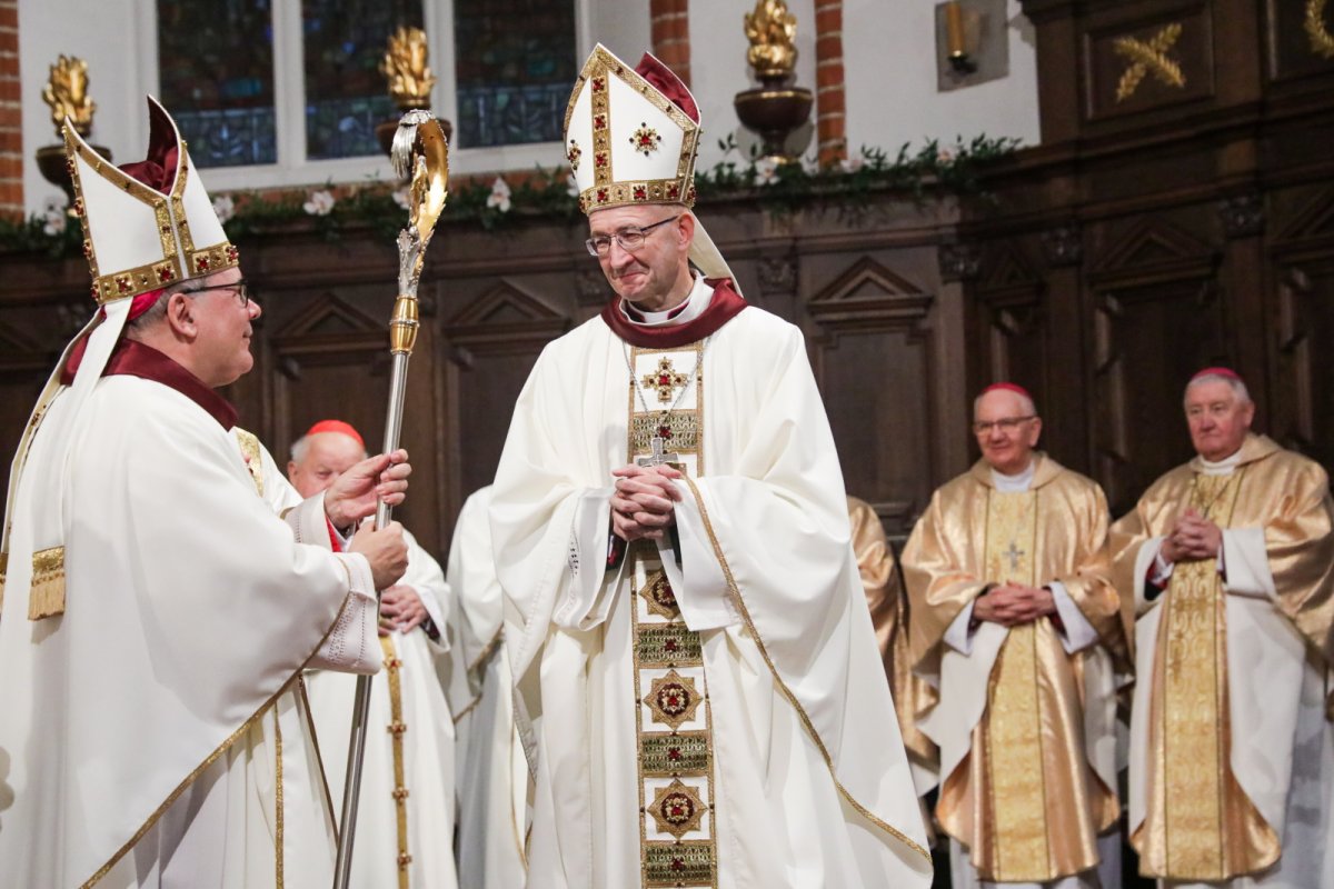 Abp Galbas objął archidiecezję warszawską. Ingres do archikatedry