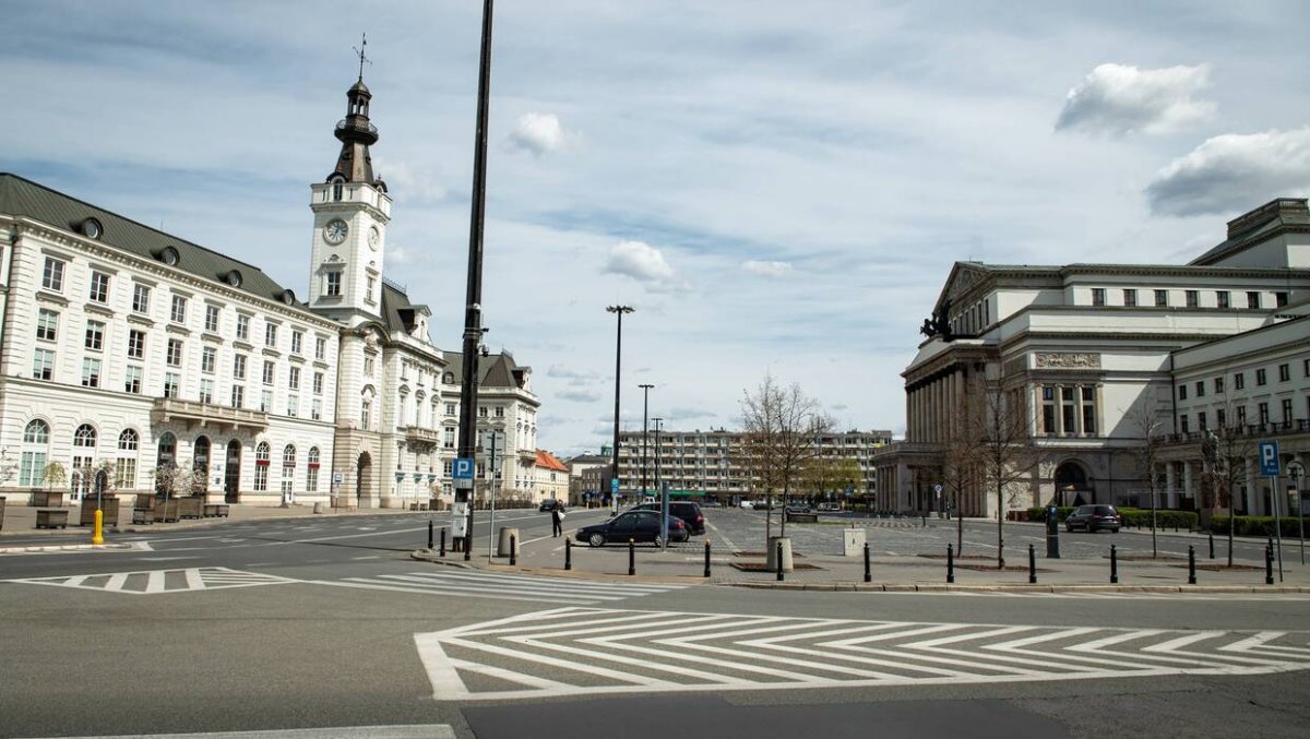 Warszawski Plac Teatralny oficjalnie w rejestrze zabytków!