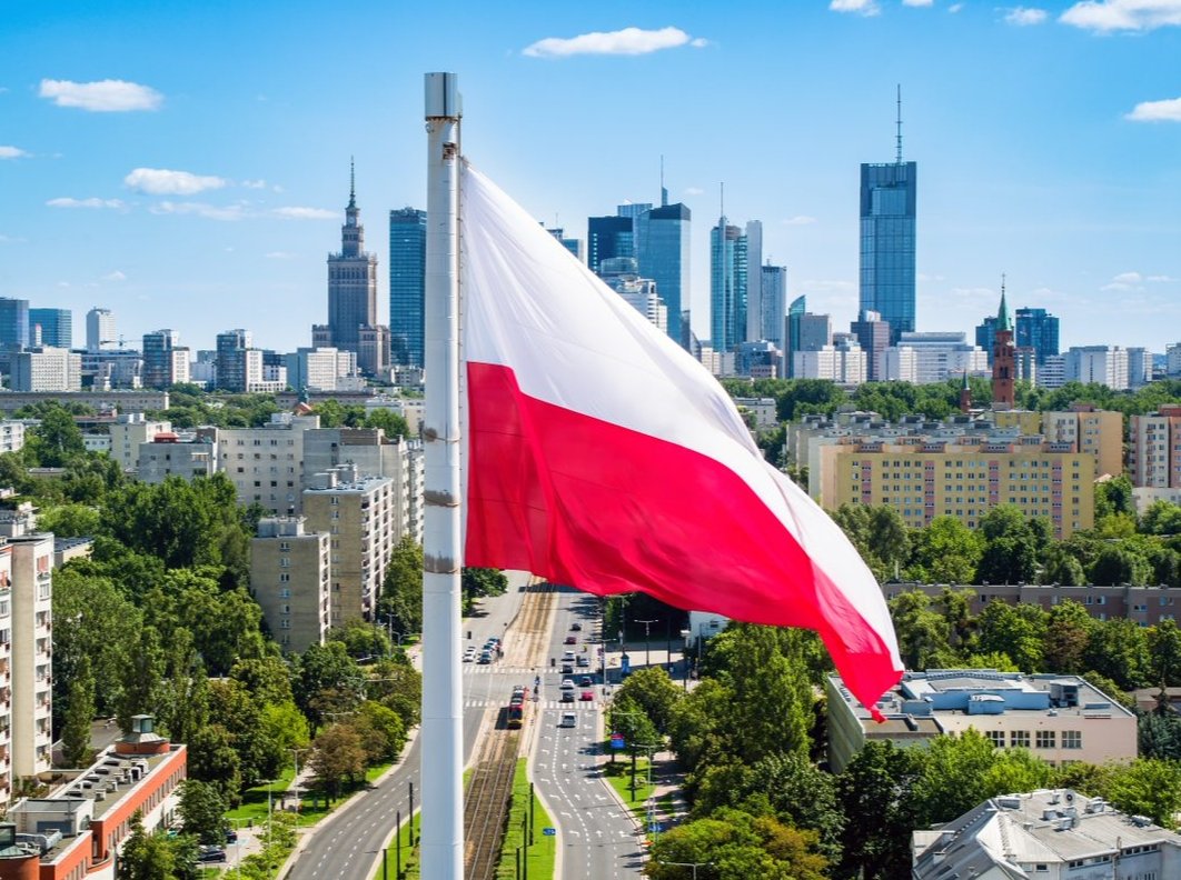 11 listopada w Warszawie – jak się poruszać bez stresu?