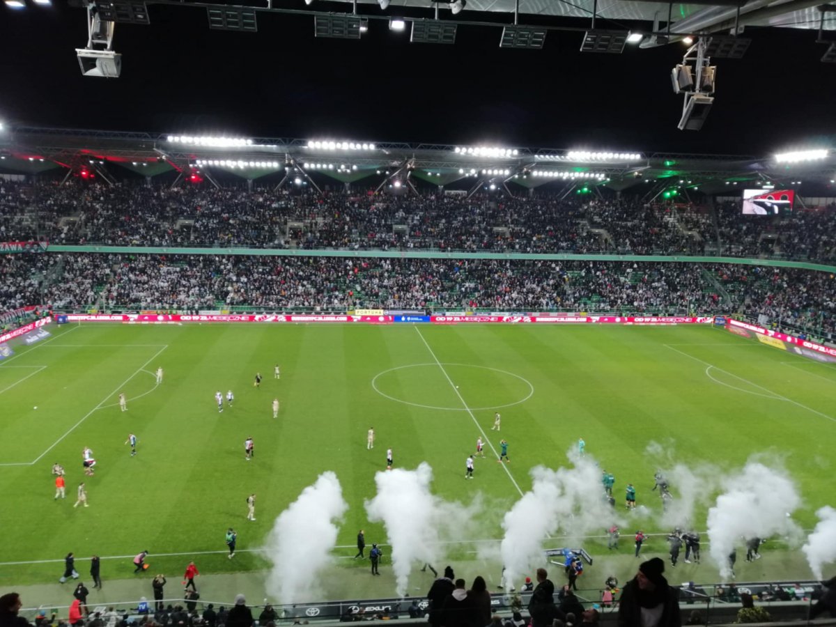 Legioniści minimalnie lepsi w polskim klasyku. Widzew pokonany w stolicy