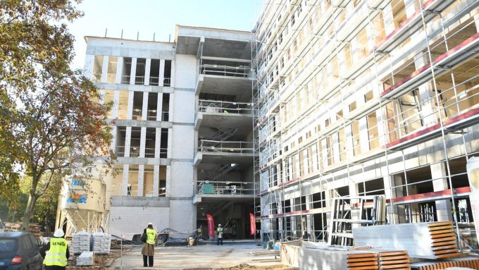 Coraz bliżej do otwarcia centrum administracyjnego w Ciechanowie