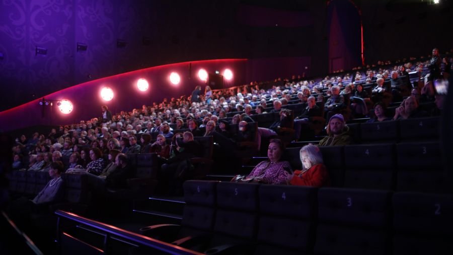 Warszawski Festiwal Filmowy 2024 – największe święto kina w sercu stolicy!
