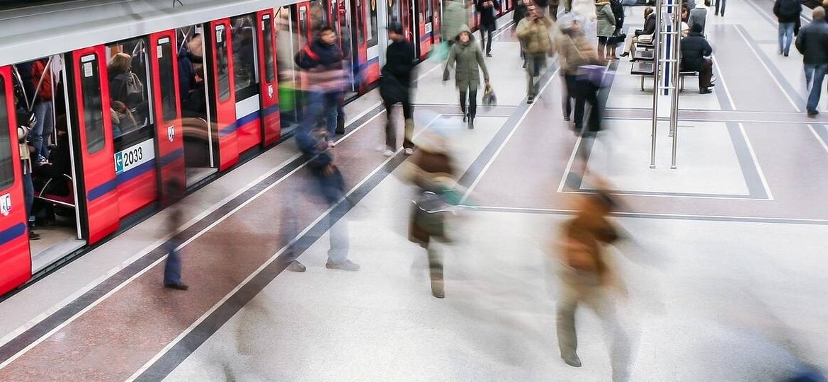 Odkryj, którędy pobiegnie nowa linia metra w Warszawie