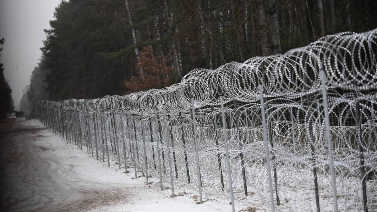 Niemcy wciąż wypychają migrantów do Polski?