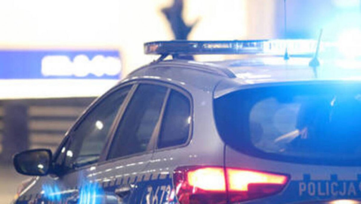 Dramatyczne chwile w Warszawie: pomoc dla ofiary zbiorowego gwałtu