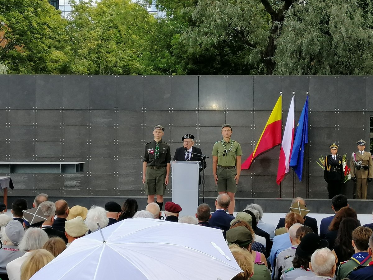 To był wielki hołd dla powstańców warszawskich [ZDJĘCIA]