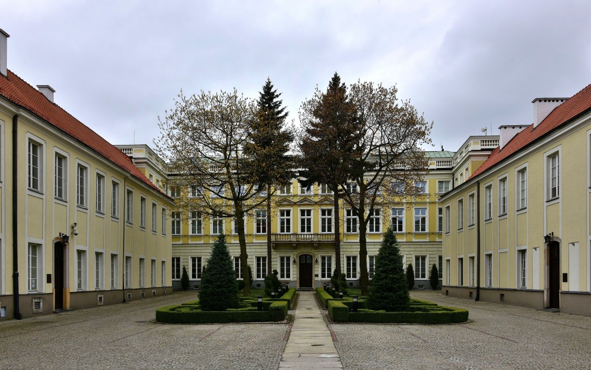 Rzecznik archidiecezji o zatrzymanym w Austrii księdzu