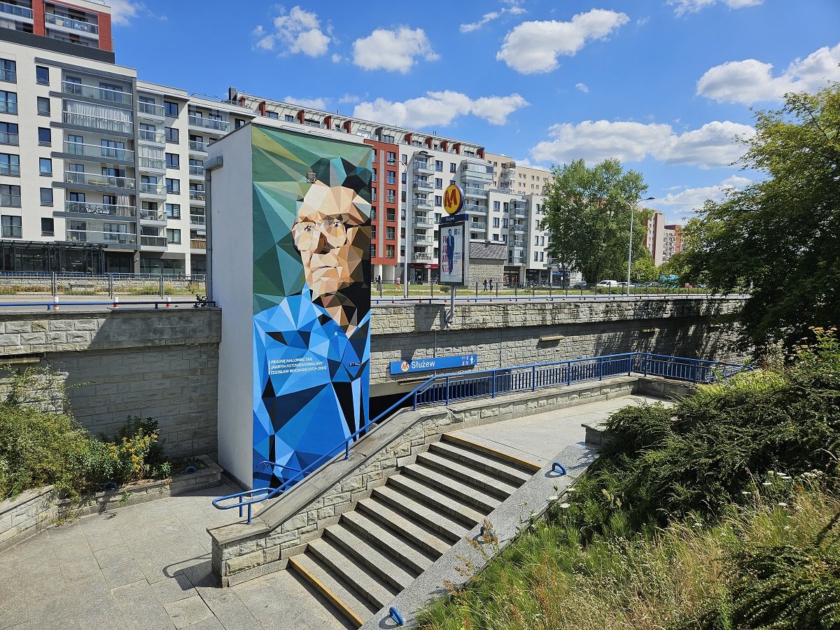 Zdzisław Beksiński patrzy na Służew