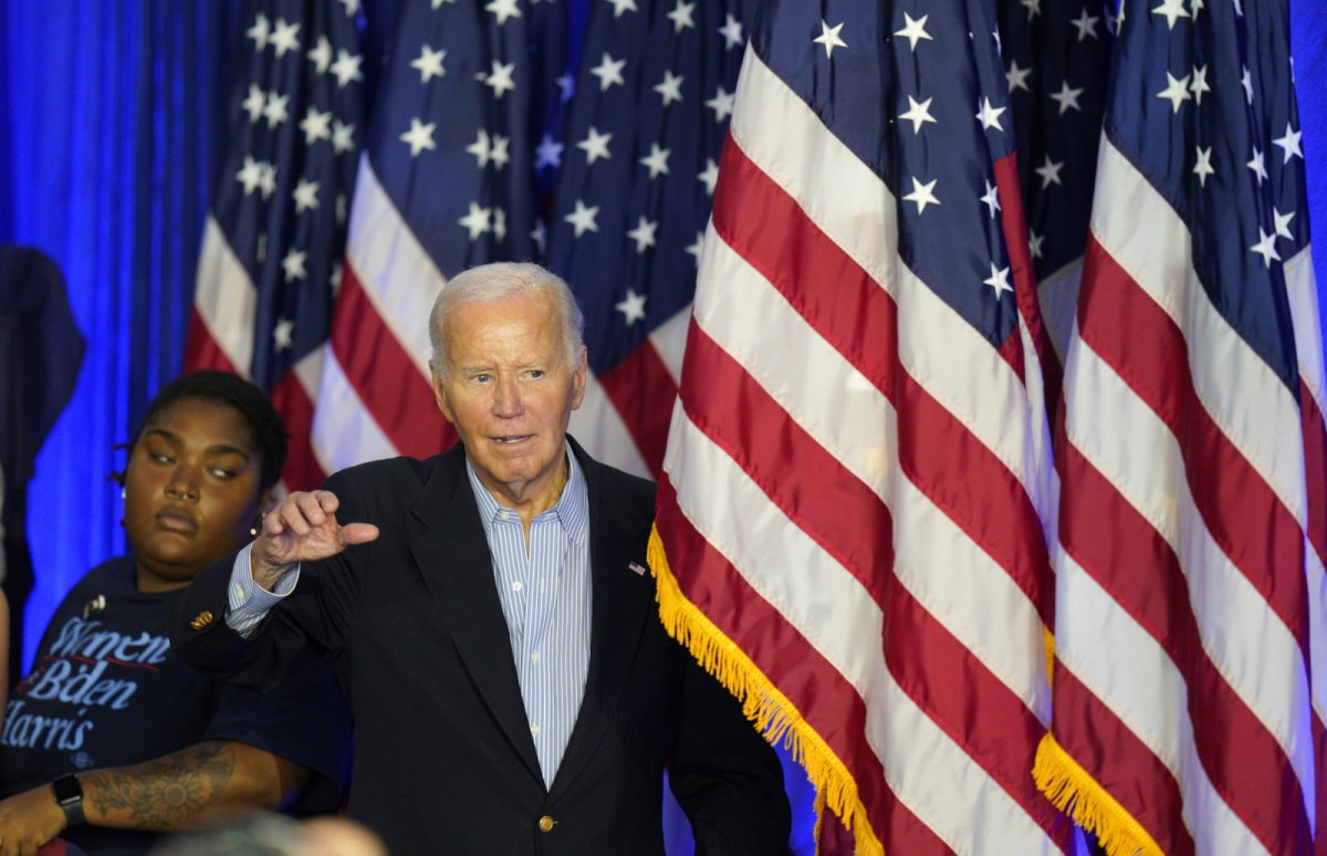 Biden nie zrezygnuje z wyborczego wyścigu