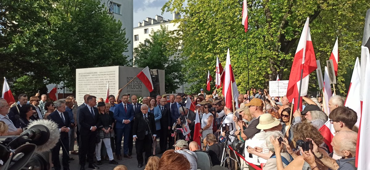 Stolica upomniała się o polskich bohaterów [ZDJĘCIA]