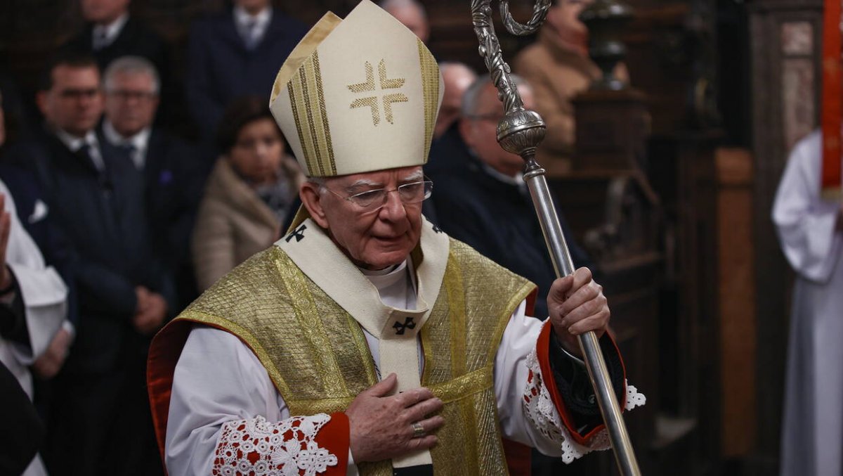 Abp Jędraszewski złożył rezygnację 