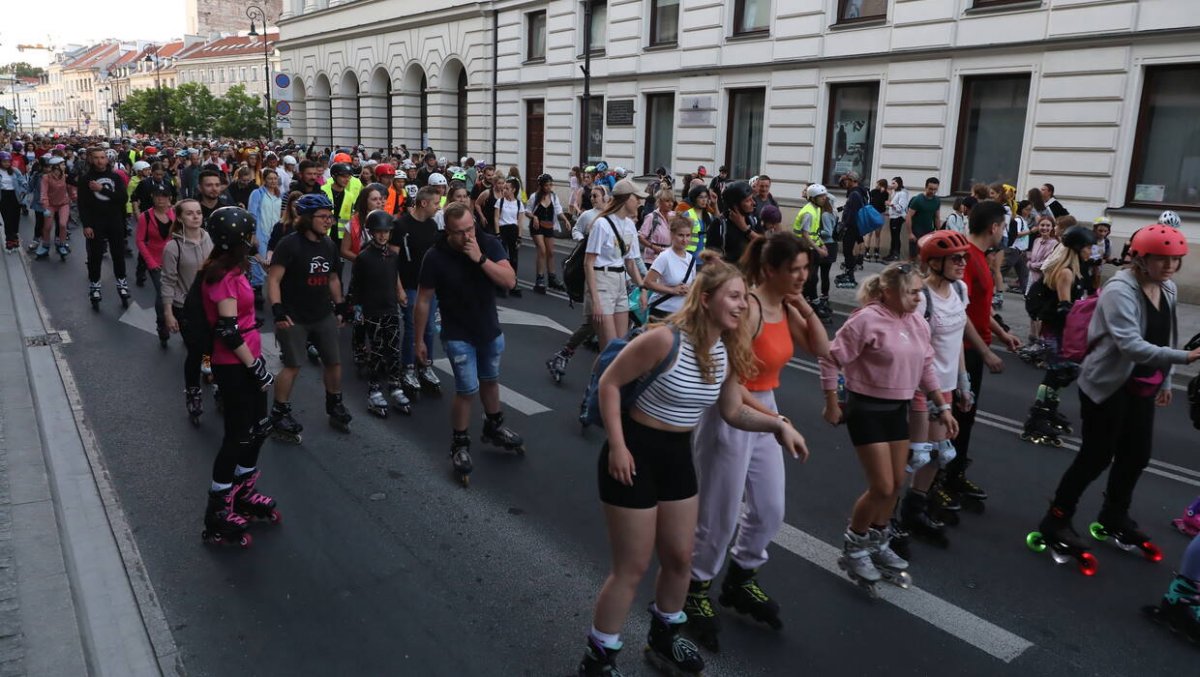 Wieczorem Warszawę opanują rolkarze, będą utrudnienia w ruchu!