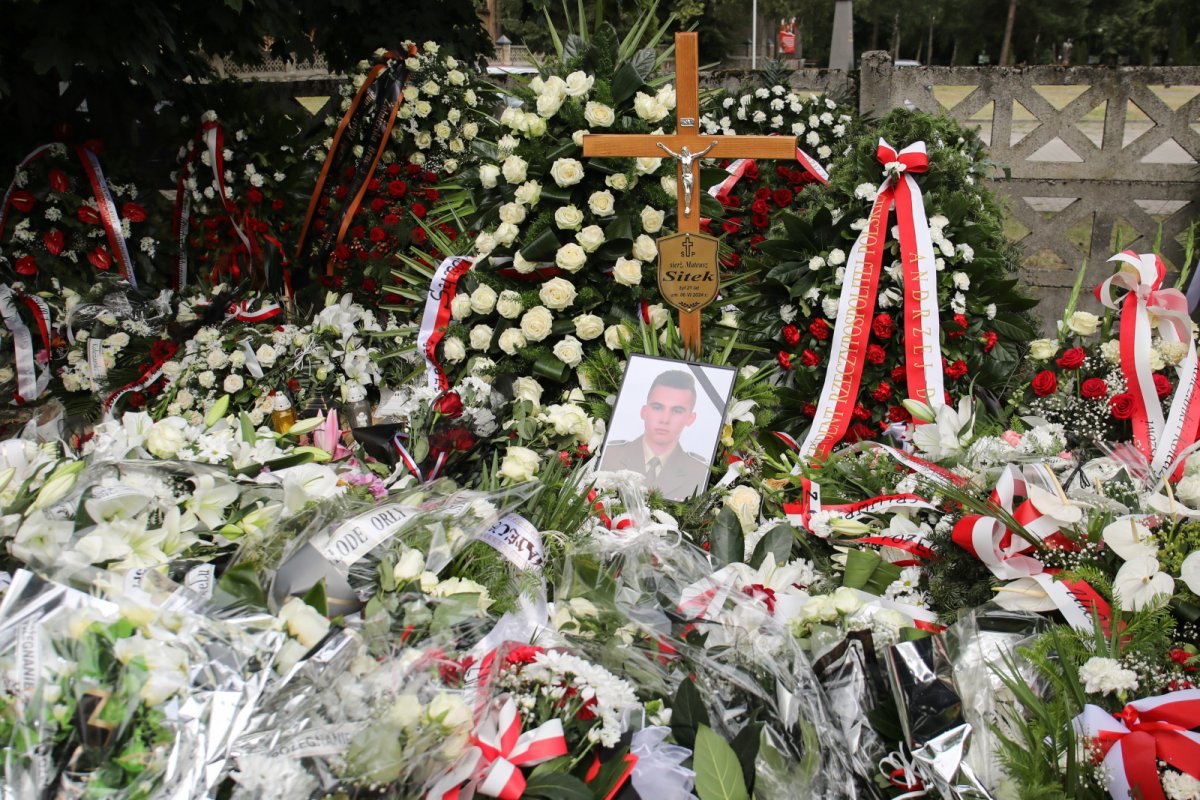 Bohater z granicy spoczął w rodzinnych stronach