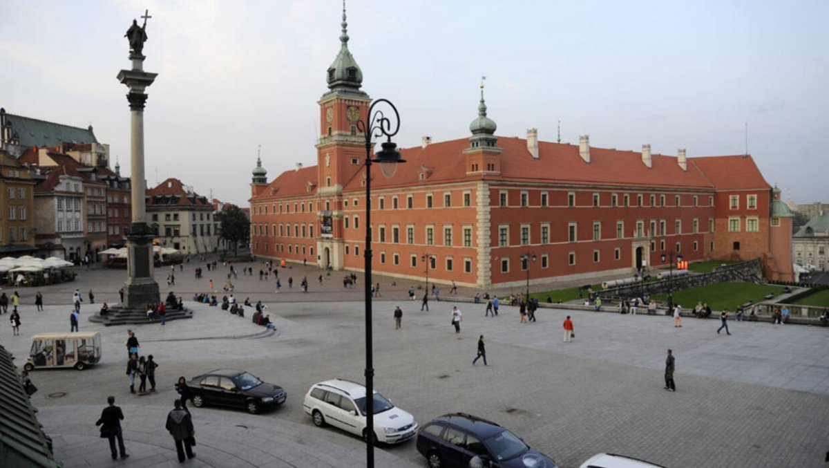 We wtorek utrudnienia ze względu na zgromadzenie publiczne na pl. Zamkowym