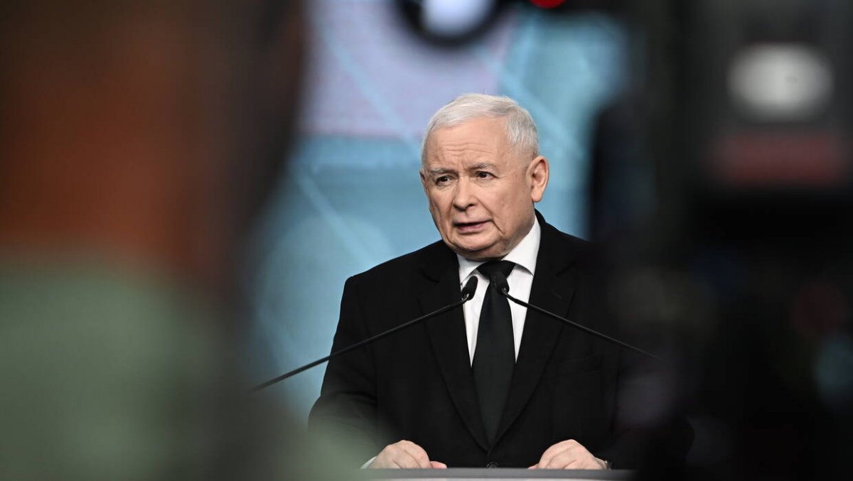 Kaczyński odpowiada na prowokacje: Komisja Etyki wydaje naganę