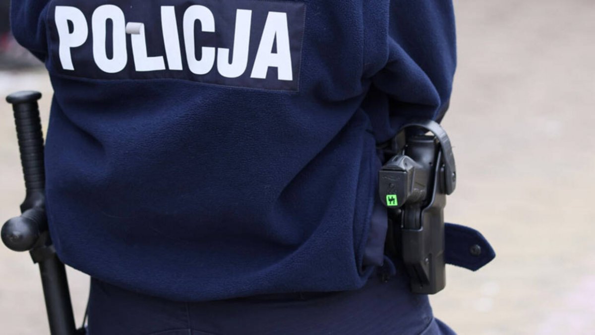 Fałszywy policjant w rękach prawdziwych stróżów prawa