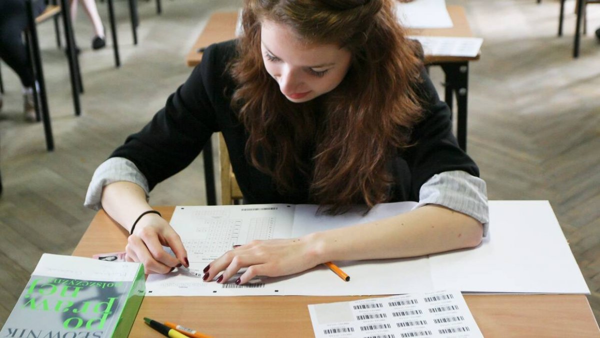 Matury tuż tuż! Jak abiturienci mogą radzić sobie ze stresem?