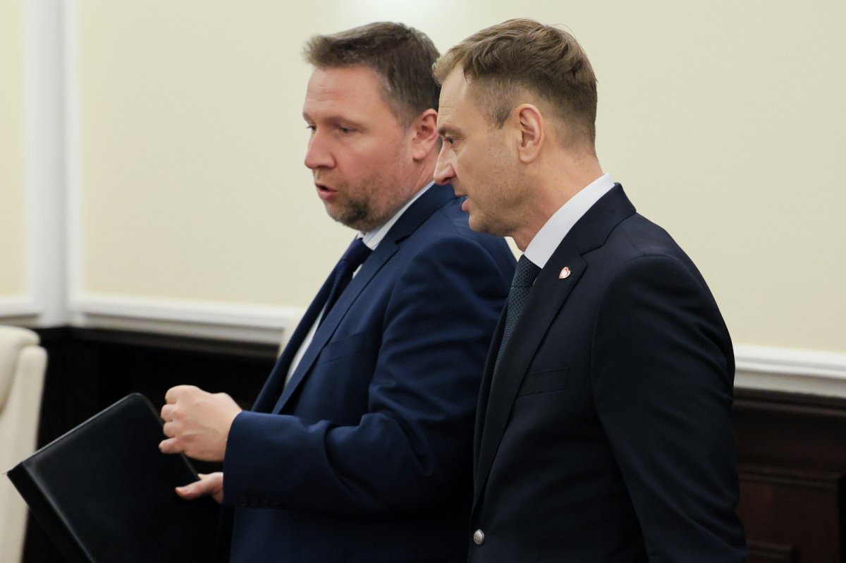 Dziwne zachowanie polityka. 