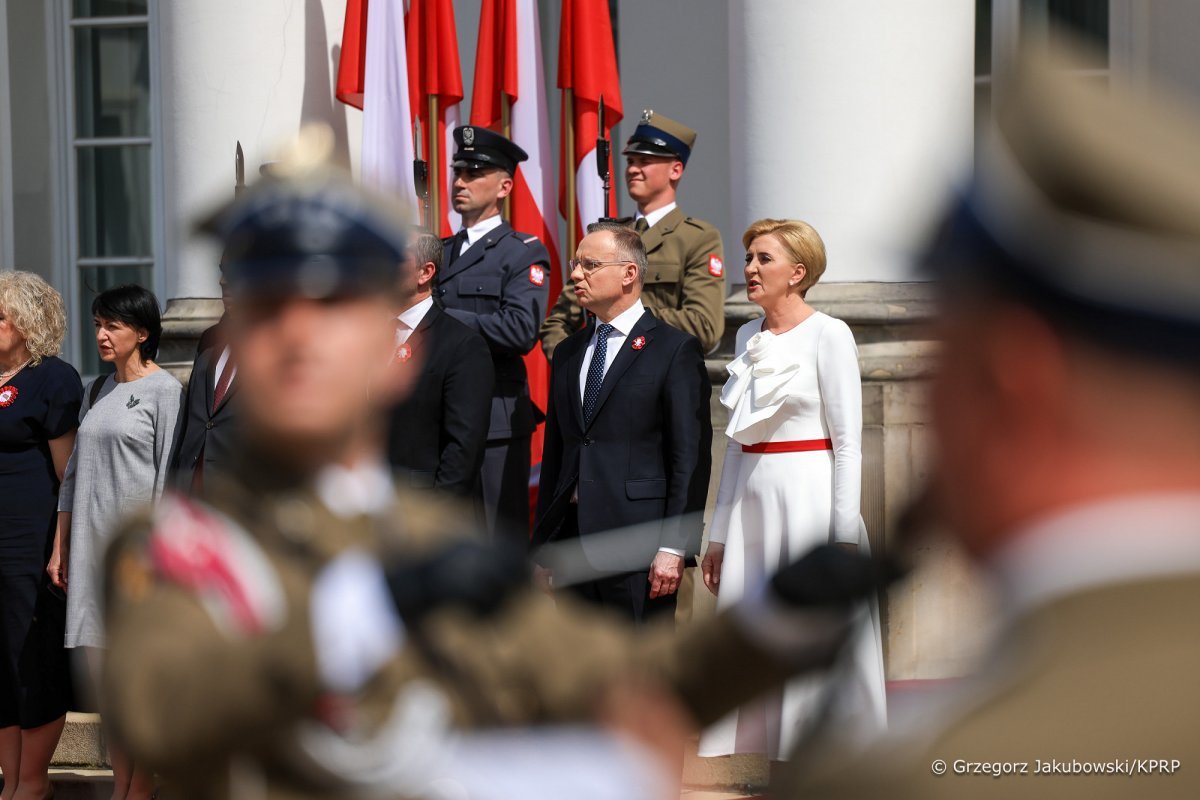 Prezydent: związek barw Rzeczypospolitej i Polaków jest nierozerwalny
