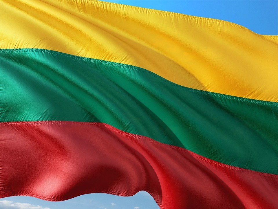 Litwini degradują polskie szkoły