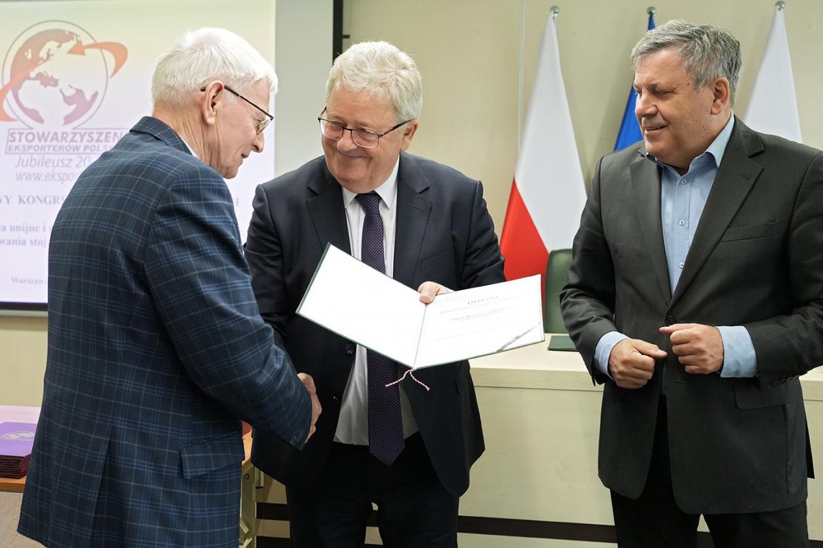 Siekierski: trzeba nadal wzmacniać eksport żywności